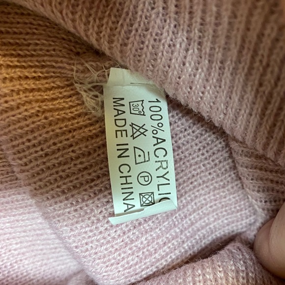 Pink Double Pom Faux Fur Knitted Beanie Hat - Picture 3 of 3